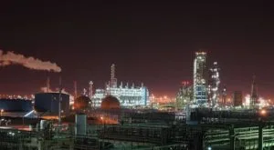 سهم عظیم نفت و صنایع بزرگ در توسعه‌نیافتگی اقلیم اهواز
