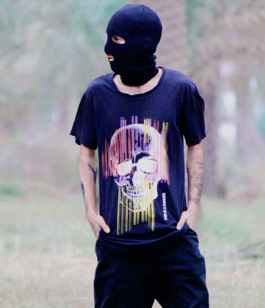 روایت رپر اهوازی «رشاش» از شکنجه در بازداشتگاه نیروهای امنیتی جمهوری اسلامی