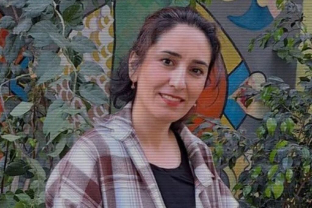 فروغ خسروی، معلم بهبهانی، به ۱۵ سال حبس تعزیری محکوم شد